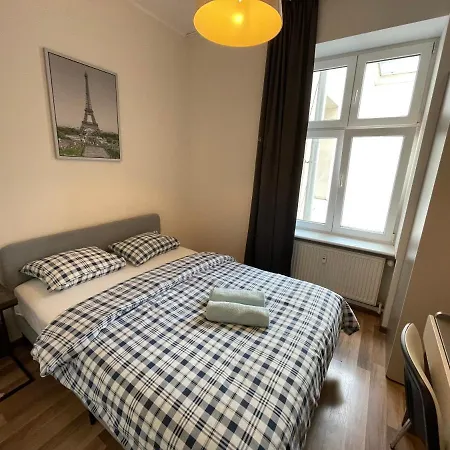 Lullaby Private * Poznań