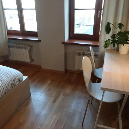 Lullaby Private * Poznań