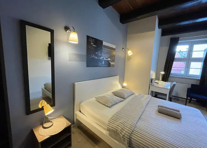 Lullaby Private 波兹南