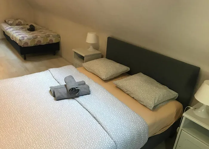 Lullaby Private 波兹南